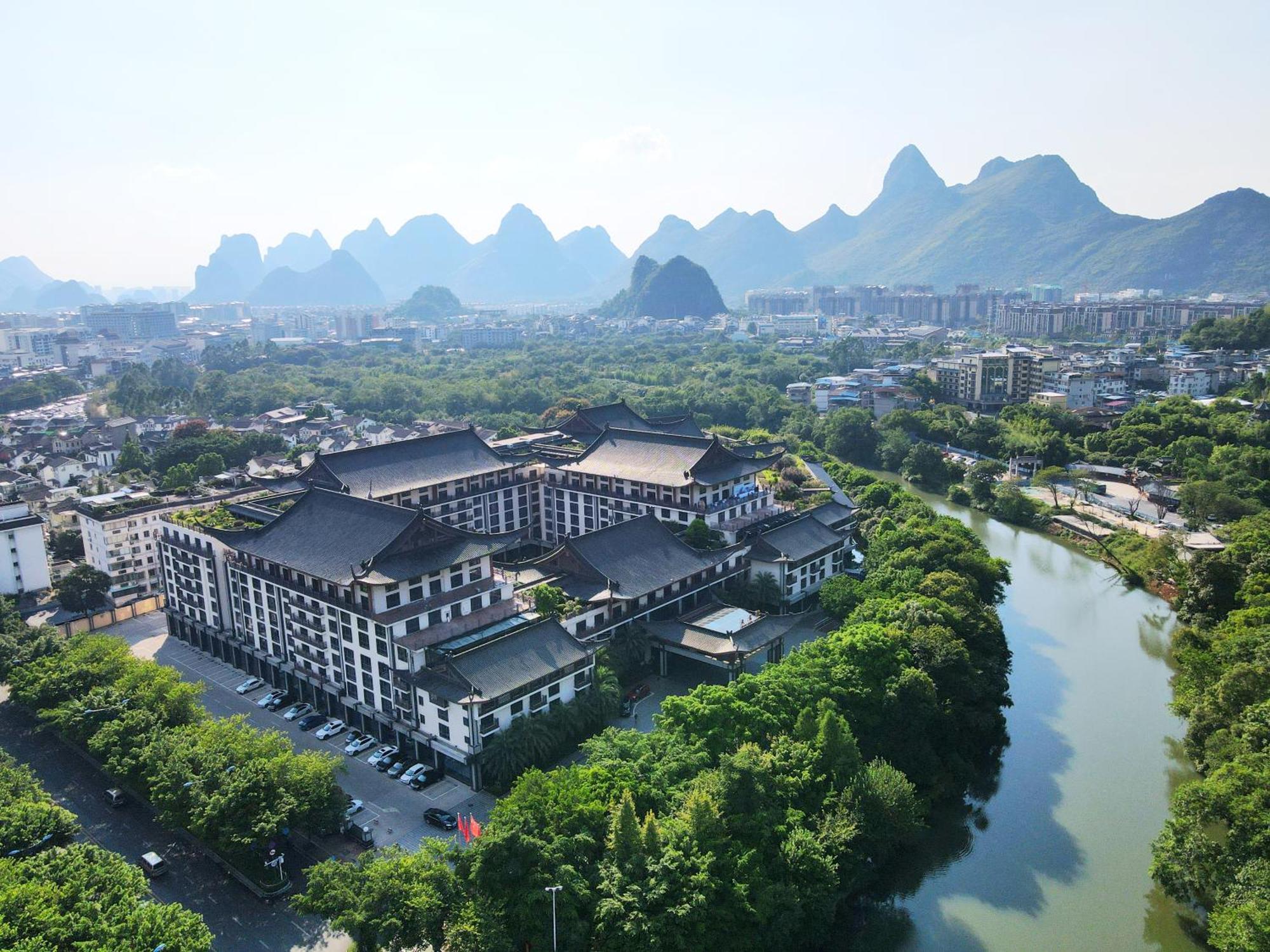 Grand Bravo Guilin Hotel Exterior photo